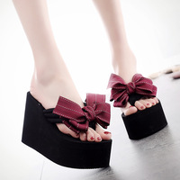 Sandales de plage à talons compensés pour femmes, chaussures décontractées à rayures, nœud papillon, noires, rouges, style Flip Flop, été, 2020