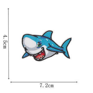 Patchs thermocollants brodés sur le thème des requins de dessin animé, créatures marines - Product Image 3