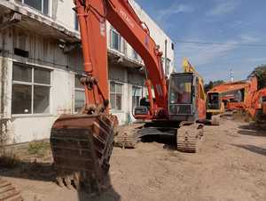 Excavadora de Tamaño Mediano de 20 Toneladas de Marca Japonesa Hitachi ZX200, Excavadora Hidráulica Usada de Alto Rendimiento en Venta - Product Image 4