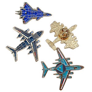 Souvenirs promotionnels durables sur le thème du sport, hélicoptère <span class=keywords><strong>de</strong></span> combat aérospatial <span class=keywords><strong>de</strong></span> style traditionnel personnalisé, <span class=keywords><strong>en</strong></span> fer plaqué or, impression UV - Product Image 2