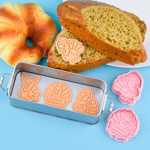 Stampi per Biscotti a Forma di Collo di Tacchino 3D, Tagliabiscotti in Plastica Ecologica per Simulazione Fai-da-Te - Product Image 4