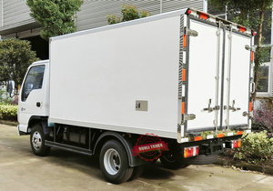Camion frigorifique ISUZU 4X2 pour le <span class=keywords><strong>transport</strong></span> de viande et de produits alimentaires, fourgon frigorifique 4KB NKR, camion frigorifique léger pour la vente. - Product Image 4