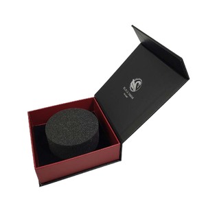 Boîte cadeau en carton rigide noir de luxe avec fermeture magnétique, logo personnalisé, revêtement UV, gaufrage, matériaux recyclés pour cadre photo - Product Image 2