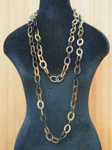 Collier élégant en corne de buffle, artisanat naturel, bijoux faits à la main, avec texture polie et beauté naturelle intemporelle - Product Image 3