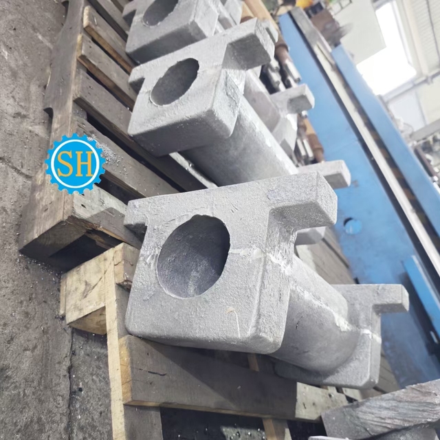 Large Casting Steel Base Connector CNC Gantry Machining Milling Turning Part Services
