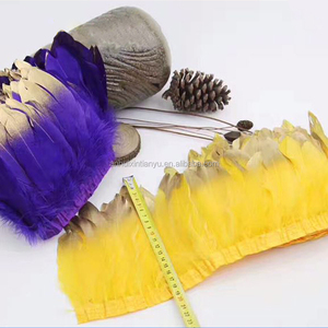 Venta al por mayor de fábrica: Plumas de ganso Xin Tian teñidas con puntas doradas, accesorios de ropa multicolor, certificado veterinario, China - Product Image 3