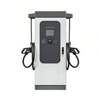 Nouvelle station de recharge publique modulaire intelligente pour véhicules électriques à courant continu (CC) de 60 kW à 420 kW, V2G, OCPP1.6J, homologuée CE, à poser au sol, pour usage commercial.