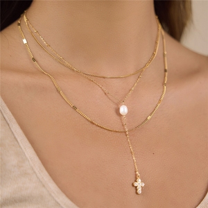 Collares de cadena en capas con dijes de perlas naturales y circonitas para mujer, collares apilados de acero inoxidable con cadena en Y para clavícula, joyería. - Product Image 1