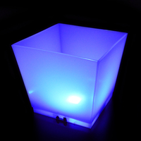 Seau à glace LED carré de luxe 10 litres, personnalisé avec logo, coloré, pour bière et vin, en plastique, vente en gros