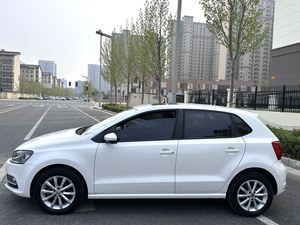 Volkswagen <span class=keywords><strong>POLO</strong></span> <span class=keywords><strong>2014</strong></span> 1.6 Edición de Lujo Automático - Product Image 3