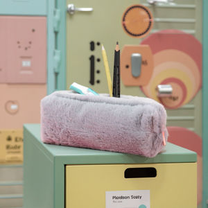 YY Trousse Kawaii Grande Capacité Boîte à Crayons Sanrio Kirby Kuromi Étui à Crayons en Peluche Cinnamoroll Pochette à Crayons en Peluche - Product Image 5