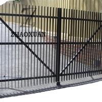 Usine de vente en gros Fer forgé Acier Métal Jardin Portes battantes Derniers modèles de portes principales Clôtures extérieures galvanisées Portes en treillis