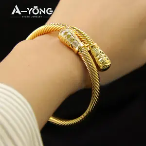 Bracelet en spirale tendance Bracelets plaqués or 18 carats Bracelet femme charmant