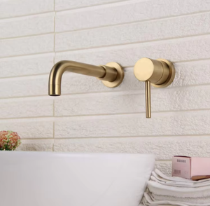 Rubinetto a <span class=keywords><strong>2</strong></span> fori a parete in ottone per lavello da <span class=keywords><strong>bagno</strong></span> a maniglia singola <span class=keywords><strong>rubinetti</strong></span> per <span class=keywords><strong>lavabo</strong></span> in oro spazzolato - Product Image 4