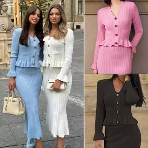 Ensemble deux pièces pour femme, style français, cardigan à col en V à volants, jupe longue moulante à queue de poisson, couleur unie, tricot extensible, MLXL - Product Image 1