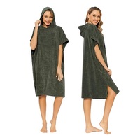 Serviette de plage unisexe BKD OEM, peignoir de change, poncho d'extérieur 100% polyester, motif uni, séchage rapide, respirant, tricoté à l'avant