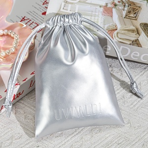 Bolsa de Almacenamiento de Cuero PU Ecológica de Alta Calidad para Banco de Energía, con Estampado Personalizado en Relieve, Impermeable, con Cordón - Product Image 4