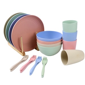 Offre Spéciale : Ensemble de Vaisselle 28 Pièces en Paille de Blé pour Enfants – Contenants Alimentaires Inclus - Product Image 1