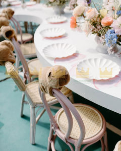 Chaise moderne en rotin naturel faite à la main pour enfants, chaise de sécurité pour tout-petits, idéale pour les fêtes d'anniversaire, les mariages et la décoration d'événements - Product Image 6