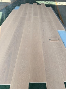 Suelo de <span class=keywords><strong>Parquet</strong></span> de Madera de Roble Blanco Europeo, Multicapa, de 240 mm, con Acabado Cepillado y <span class=keywords><strong>Pintura</strong></span> UV, Tipo Sólido - Product Image 2