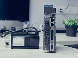 Convertisseur de fréquence variable VFD monophasé/triphasé haute performance 220V AC Drive Inverter 0.4KW pour le contrôle du moteur - Product Image 5