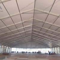 Tentes de structure industrielle de luxe durables, résistantes, en PVC, carrées, toutes saisons, hautement imperméables et résistantes au vent, pour l'extérieur