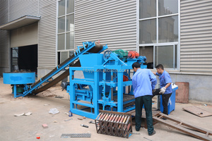 QTJ 4-28 Distribution automatique de matériaux pavage de sable creux pose moulage béton pavé blocs ciment brique faisant la Machine - Product Image 3