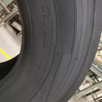 Llantas Radiales Sin Cámara de 22 Pulgadas Directas de Fábrica al Por Mayor en Condición Nueva de Fabricación China para Camiones Pesados