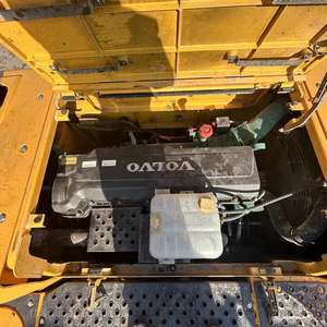 Excavatrice d'occasion VOLVO EC480DL 20 tonnes avec moteur, boîte de vitesses et pompe en bon état à vendre - Product Image 6