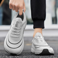 Scarpe da Corsa Sportive Leggere e Traspiranti con Ampia Punta per Tutte le Stagioni Sneakers Casual da Uomo Personalizzabili OEM