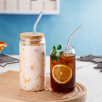 Verres à bière de 12 oz 16 oz avec couvercles en bambou gobelet en verre rond tasse en verre transparent avec paille en verre