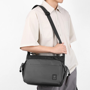 Sac à bandoulière sport personnalisé avec logo, longue sangle, sac à bandoulière pour homme, sac messager personnalisé - Product Image 6