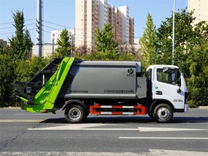 รถบรรทุกอัดขยะขนาดกะทัดรัดตงเฟิง 4x2 รุ่นขายดีที่สุด สำหรับการเก็บขยะในเมือง - Product Image 4