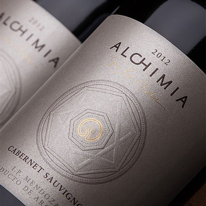 Tùy Chỉnh Sang Trọng Đồng Vàng Lá Không Thấm Nước Nổi Dính Nhãn Rượu Vang Cho Nước Giải Khát Với Logo Trong Suốt Tư Nhân Màu Đỏ - Product Image 3