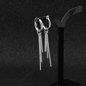 Boucles d'oreilles pendantes personnalisées à pampilles, en acier inoxydable, design minimaliste et original, unisexe, bijoux en gros - Product Image 1