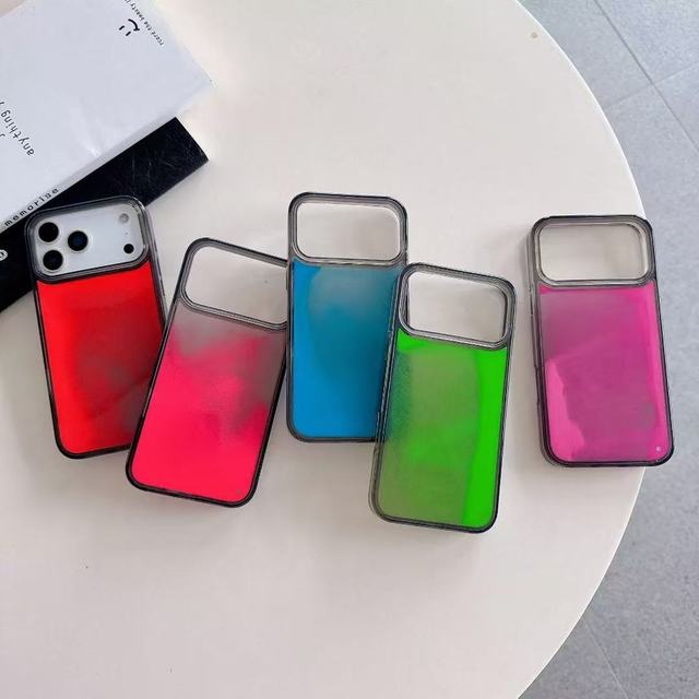 Fluorescent Quicksand Liquid Glow Sand Phone Case for iPhone 18 17 16 15 14 13 Pro Max Luxury Liquid Luminous Sand Phone Cover