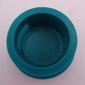 Tapa de Silicona Anti-fricción de Grado Alimenticio Verde de 50 Shore Personalizada para Vasos de Agua Fría - Product Image 6