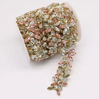 Chaîne de strass multicolores à prix d'usine, garniture perlée scintillante en cristal pour la décoration de vêtements et d'accessoires islamiques