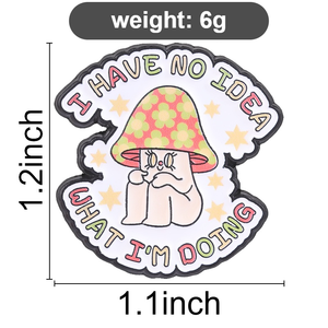 Spilla smaltata con simpatico personaggio a forma di fungo: Non ho idea di cosa sto facendo, spilla decorativa per zaino - Product Image 6