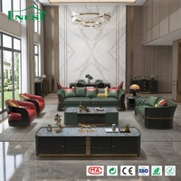 Ensemble de meubles sur mesure pour toute la maison, canapé en cuir italien de luxe, table basse en marbre, meuble TV pour projets d'aménagement intérieur de villas et de maisons de prestige