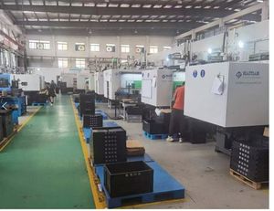 بيع بالجملة PA66 موصل السيارات الإسكان الساخن السيارات القوالب الكهربائية - Product Image 3