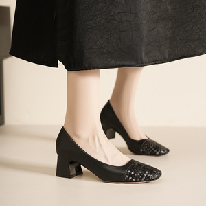 SQUARE TOE PUMPS <b>BLOCK</b> HEEL HIGH 5CM-8CM CHECKERED LEATHER LINING <b>RUBBER</b> OUTSOLE OFFICE SHOES FASHION TREND - Product Image 2