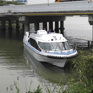 Nouveau bateau de passagers et de personnel en fibre de verre Diesel 38 places avec moteur Cummins, longueur 15,8 m, à vendre - Product Image 3