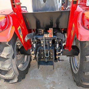 Tracteur à roues We 704, 70 ch, 4 roues motrices, utilisation agricole, multifonctionnel - Product Image 2
