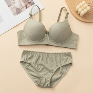 <span class=keywords><strong>Soutien</strong></span>-<span class=keywords><strong>gorge</strong></span> à armatures pour femmes, culottes pour adolescentes, sous-vêtements, <span class=keywords><strong>soutien</strong></span>-<span class=keywords><strong>gorge</strong></span> et culottes élégants pour femmes, <span class=keywords><strong>soutien</strong></span>-<span class=keywords><strong>gorge</strong></span> <span class=keywords><strong>sans</strong></span> couture et ensembles de culottes, ensemble de <span class=keywords><strong>soutien</strong></span>-<span class=keywords><strong>gorge</strong></span> sexy pour femmes aux seins volumineux - Product Image 6