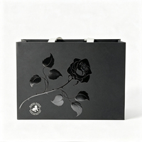 Sac cadeau en papier noir de luxe personnalisé, estampage à chaud argenté, logo rose, poignée en ruban de satin, sac en papier pour emballage cadeau