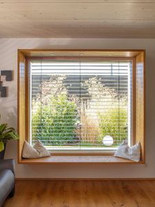 <span class=keywords><strong>Baie</strong></span> <span class=keywords><strong>vitrée</strong></span> confortable avec banc de fenêtre, fenêtre à battants sur mesure pour maison et hôtel modernes - Product Image 3