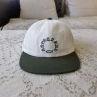 Cappello da Baseball Vintage a 6 Pannelli Personalizzato con Logo, 100% Cotone, Bicolore, con Visiera a Contrasto, per Marchi e Ordini all'Ingrosso