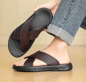 Vintage Einfarbige Kreuzriemen Herrensandalen Gepolsterte Rutschfeste EVA-Sohle Lässige Sommer-Fußbekleidung Outdoor-Wander-Reisesandalen - Product Image 2