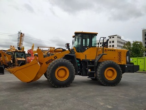 รถตักล้อยาง SDLG956L รุ่นปี 2025 เครื่องยนต์ดีเซล 5 ตัน มาตรฐาน EPA พร้อมเกียร์คอร์และบุ้งกี๋ขนาด 400 ลิตร - Product Image 2